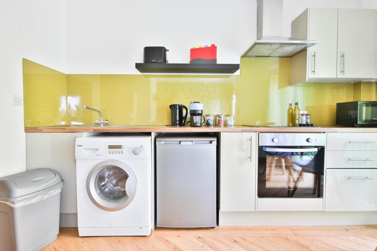 Princess Lofts Centre With Nespresso Coffee Machines & New Fast Wifi By Stayright