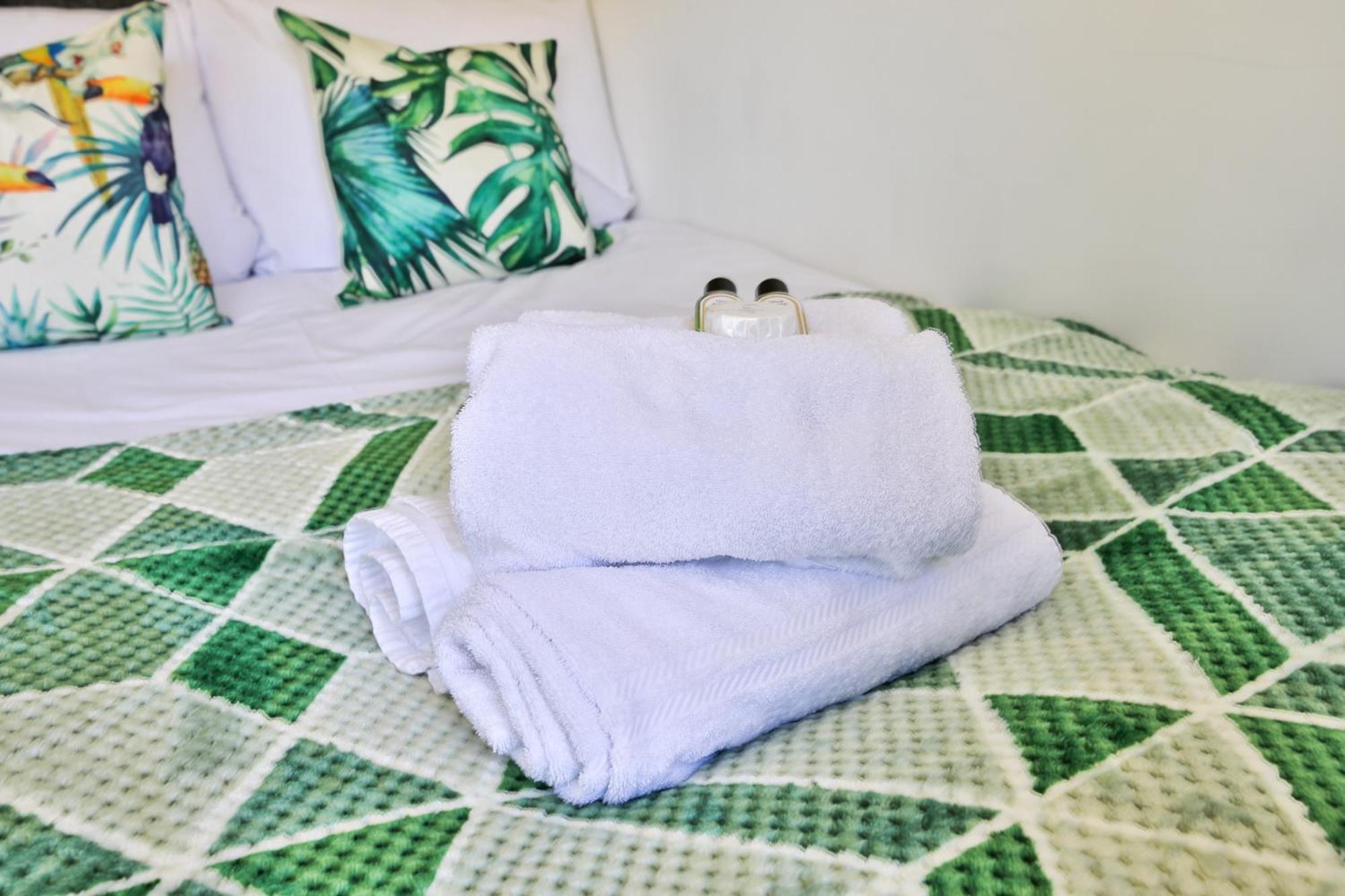 Princess Lofts Centre With Nespresso Coffee Machines & New Fast Wifi By Stayright Apartment *