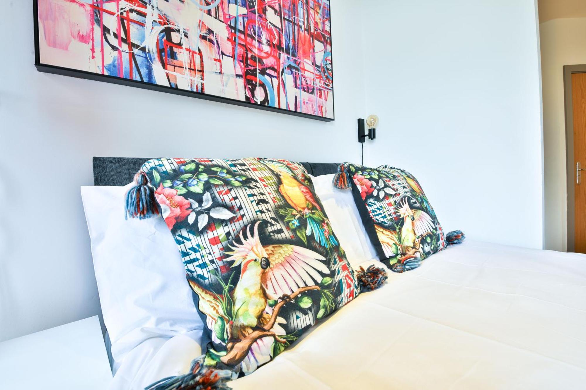 Princess Lofts Centre With Nespresso Coffee Machines & New Fast Wifi By Stayright *