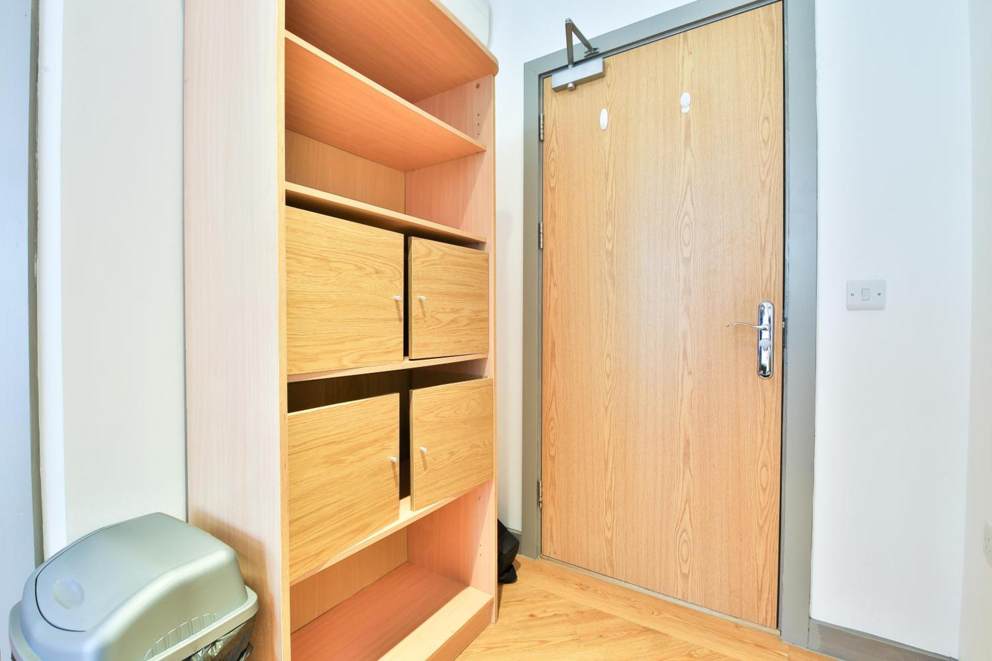 Princess Lofts Centre With Nespresso Coffee Machines & New Fast Wifi By Stayright Apartment *