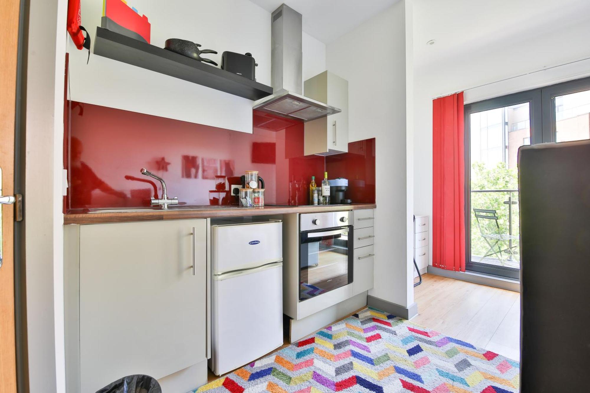 Apartment Princess Lofts Centre With Nespresso Coffee Machines & New Fast Wifi By Stayright Swansea