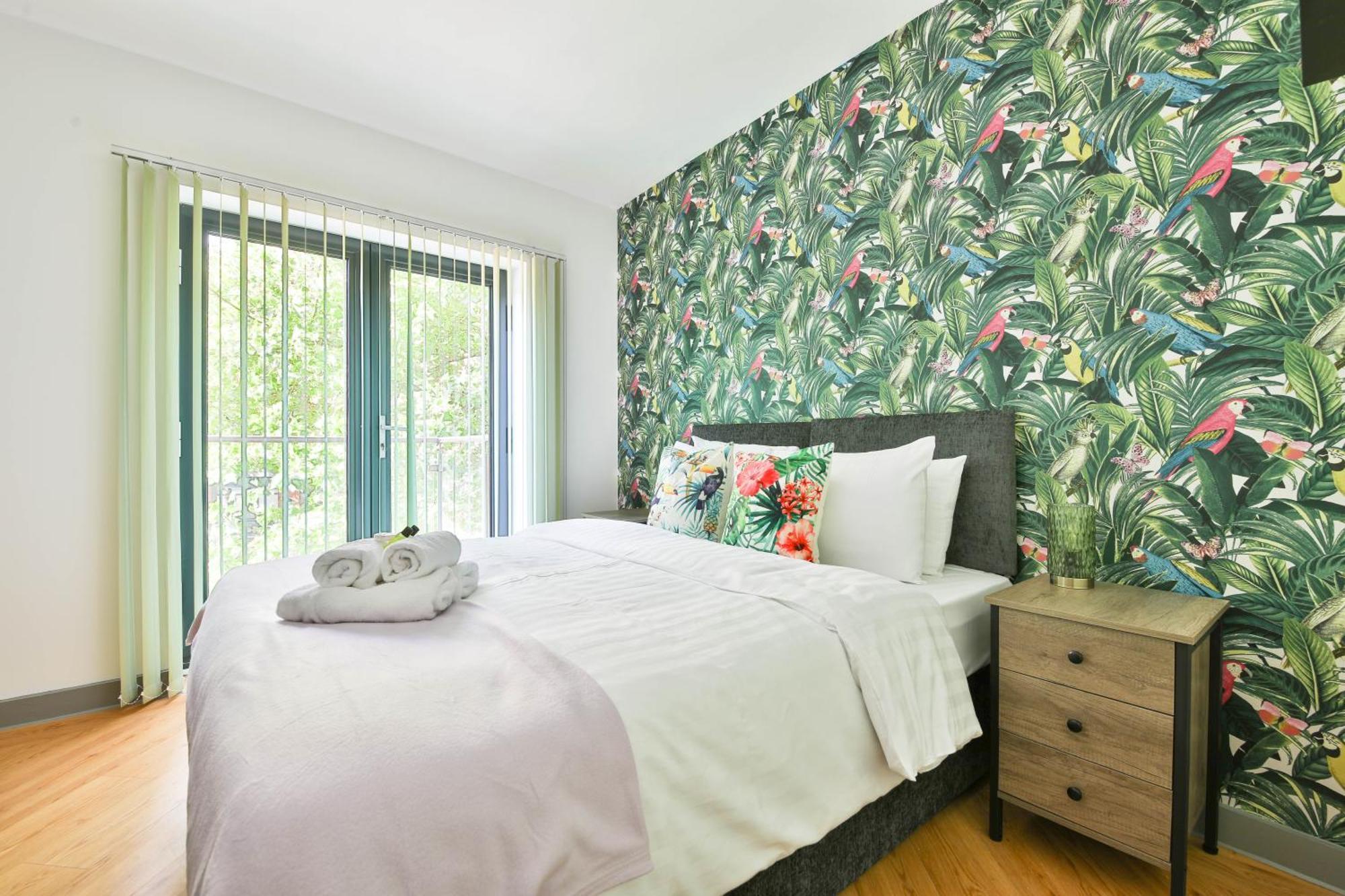 Princess Lofts Centre With Nespresso Coffee Machines & New Fast Wifi By Stayright Apartment
