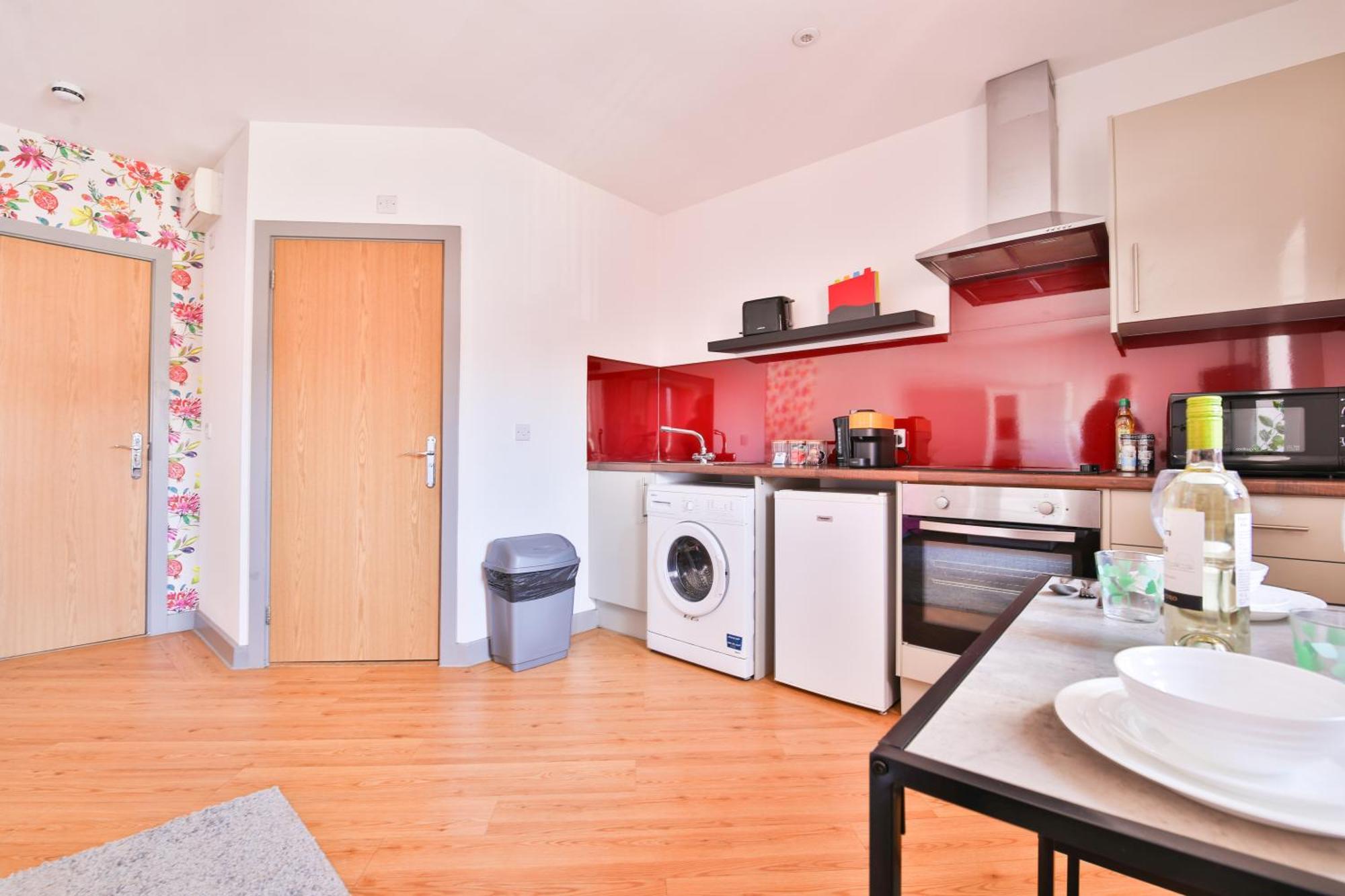 Apartment Princess Lofts Centre With Nespresso Coffee Machines & New Fast Wifi By Stayright Swansea