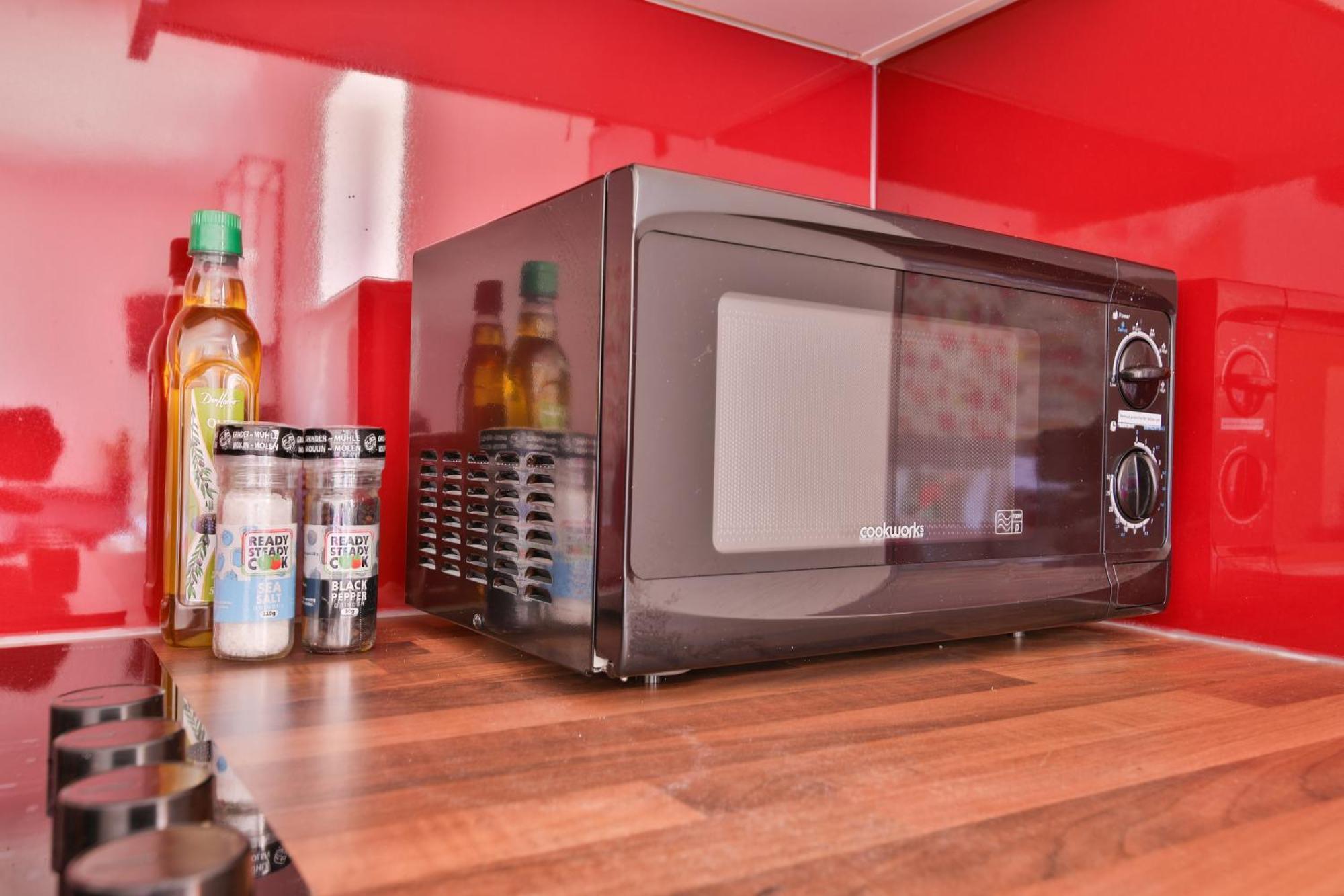 Princess Lofts Centre With Nespresso Coffee Machines & New Fast Wifi By Stayright